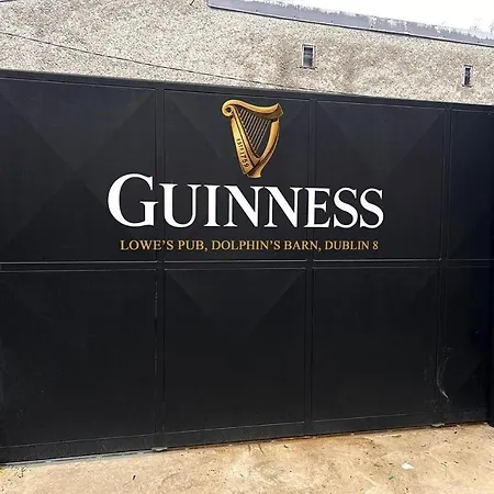 Spacious 3-bedroom In Vibrant 8 Apartmán Dublin